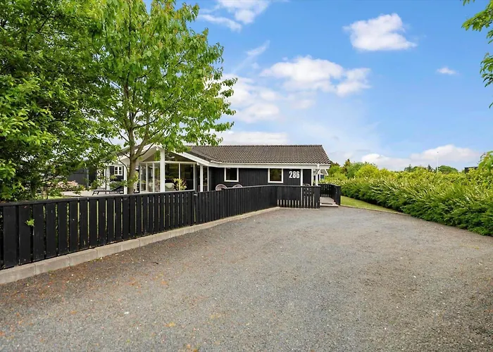 40540-juelsminde-pot-strandby-286 Sonderby (Midtjylland)